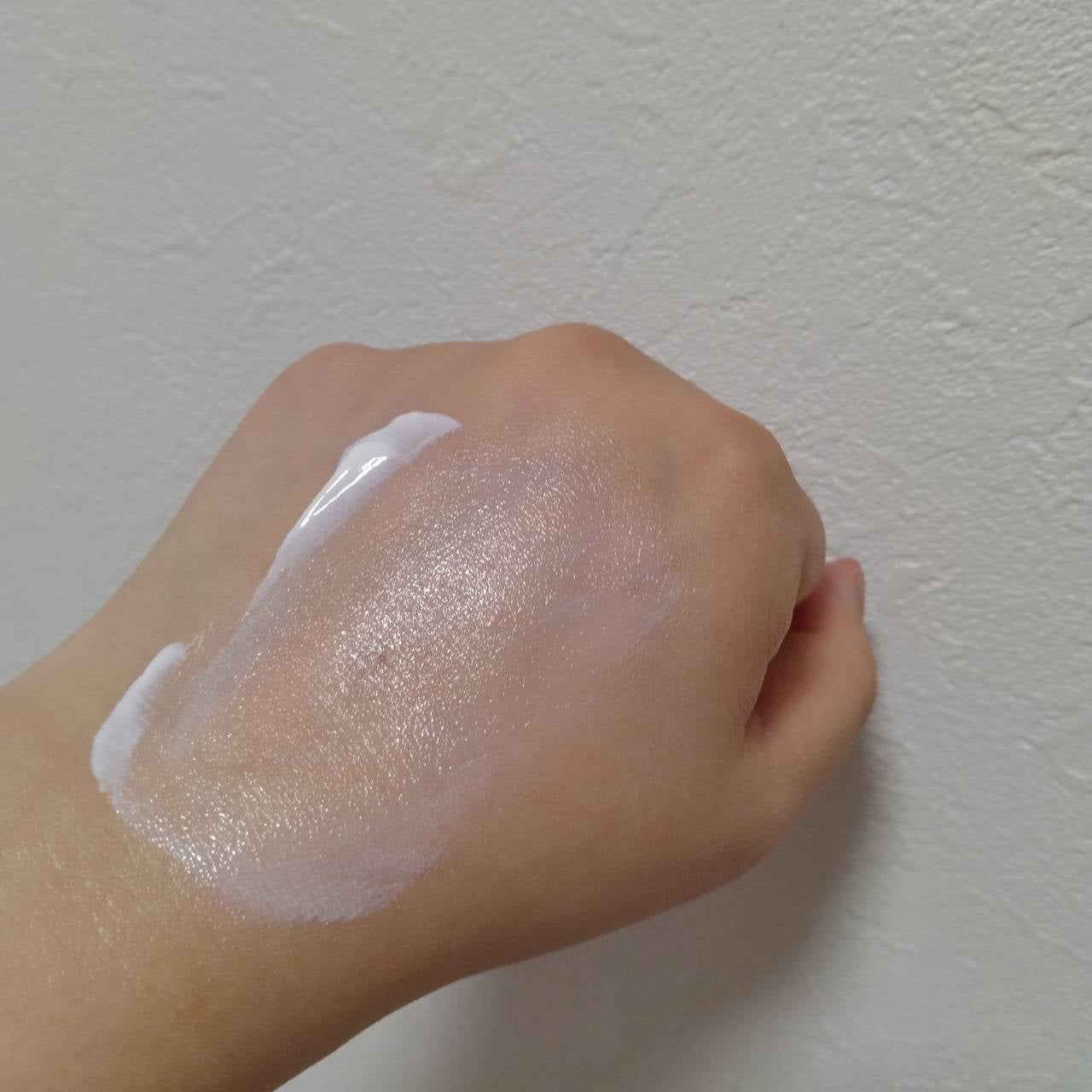 スーディングウォータリー日焼け止め/3Words 8Letters/日焼け止めクリームを使ったクチコミ(9枚目)