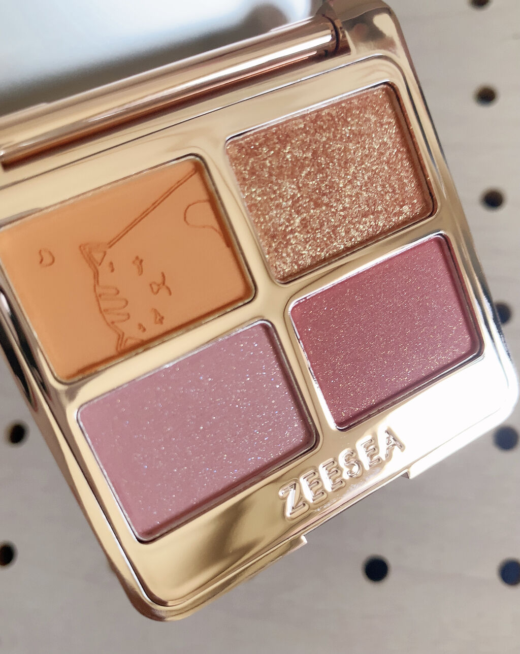 アニマルアイシャドウ(4シェード)/ZEESEA/アイシャドウパレットを使ったクチコミ（2枚目）