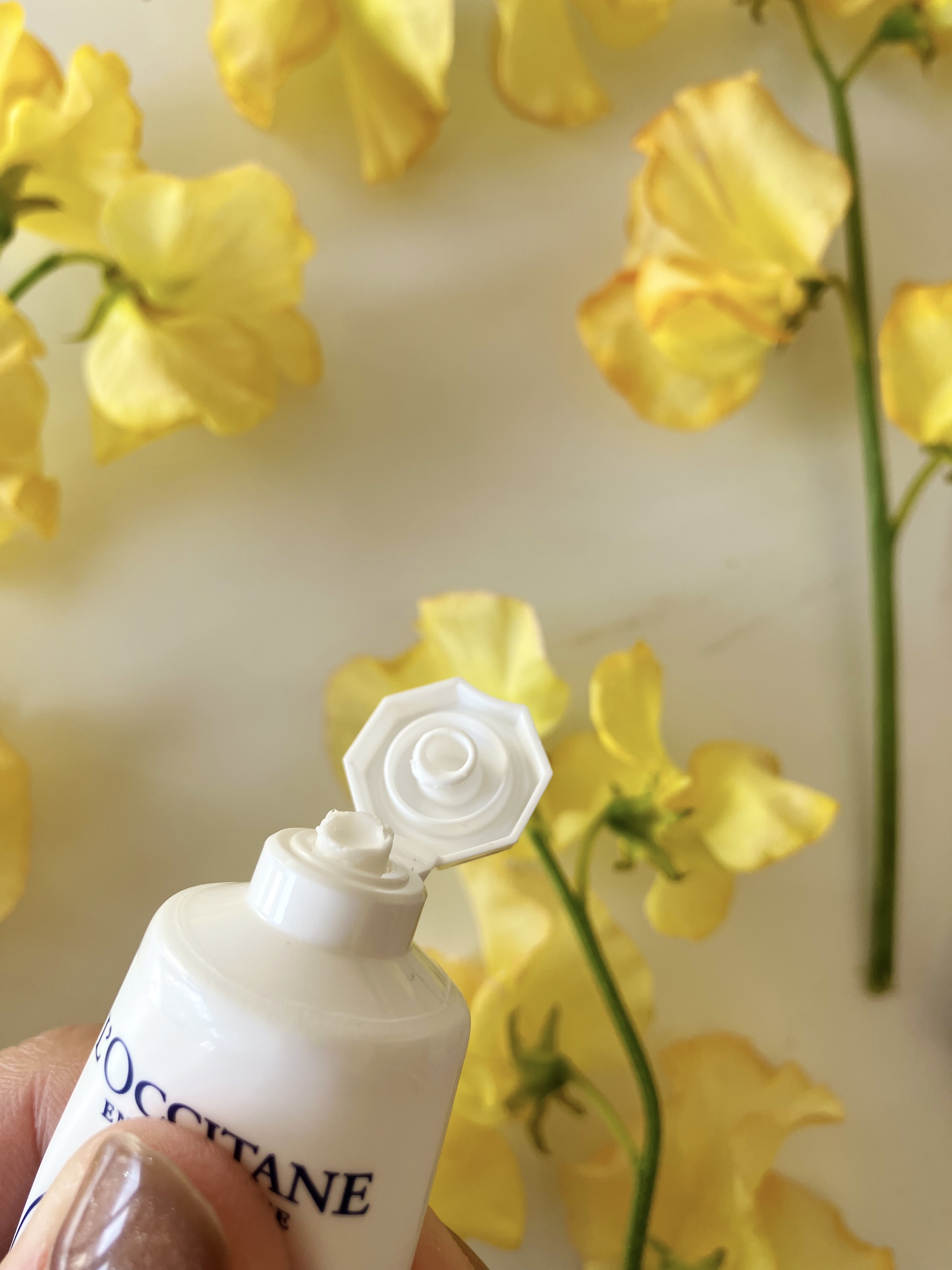 シア ハンドクリーム/L'OCCITANE/ハンドクリームを使ったクチコミ（3枚目）