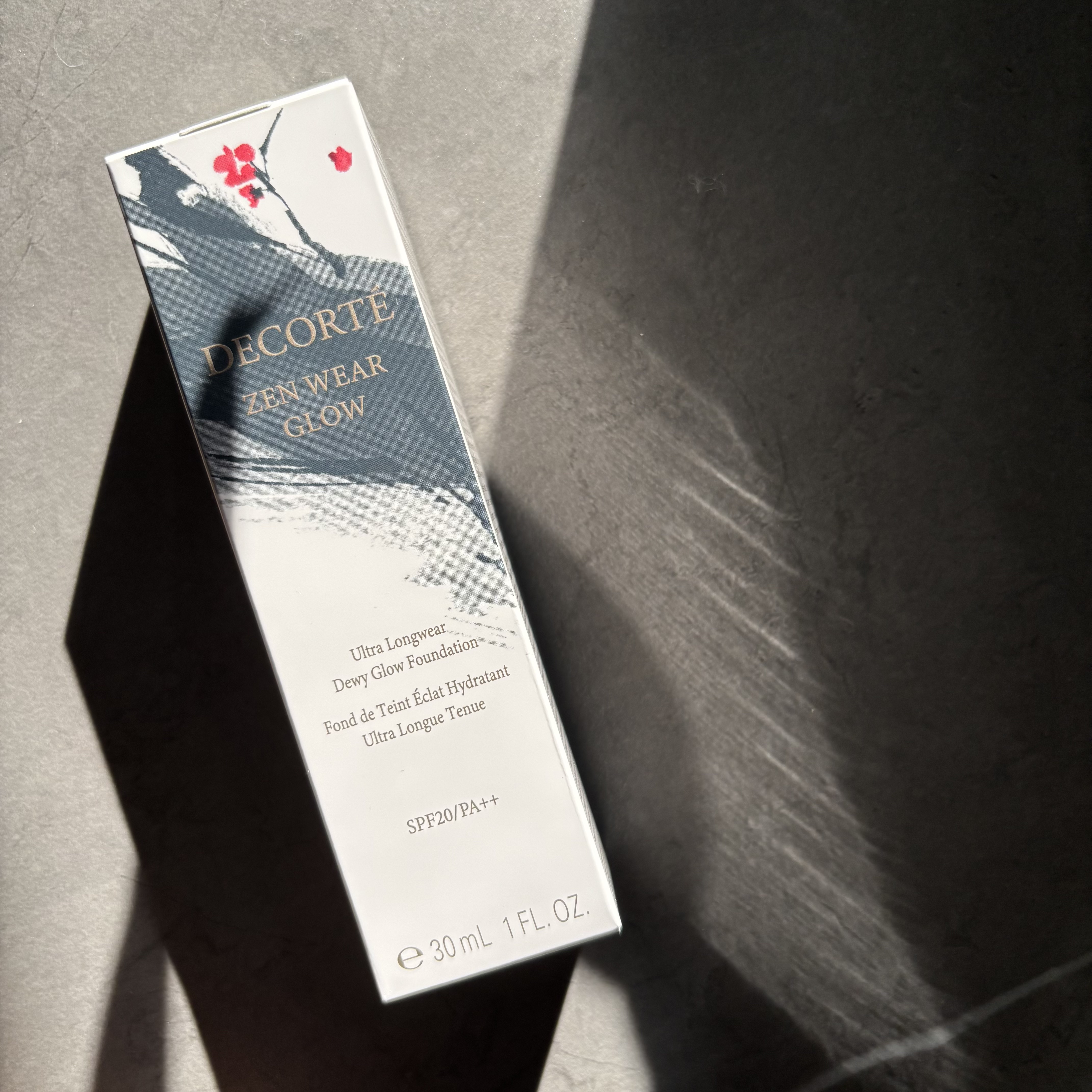 ゼン ウェア グロウ/DECORTÉ/リキッドファンデーションを使ったクチコミ（1枚目）