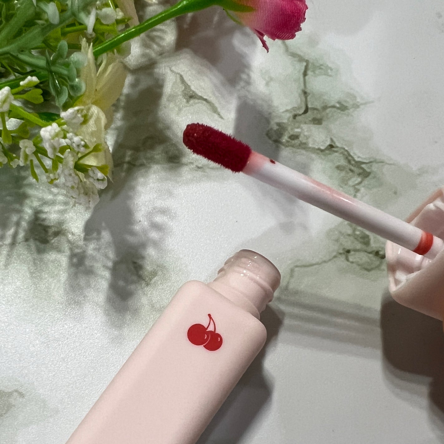 チューインガムベルベットティント/KIRSH(キルシー)/リップティントを使ったクチコミ(2枚目)