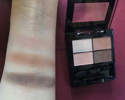 アイグロー シャドウ クワッド N/REVLON/アイシャドウパレットを使ったクチコミ(3枚目)