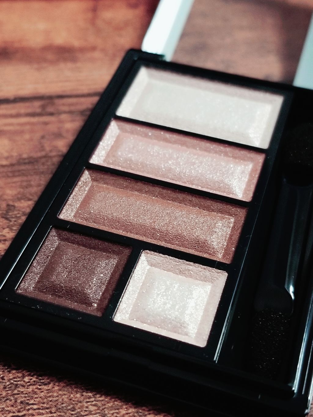 ショコラスウィート アイズ/リンメル ロンドン/アイシャドウパレットを使ったクチコミ(1枚目)