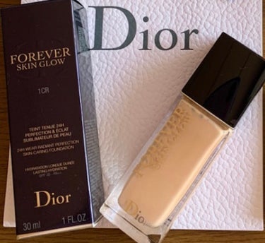 【旧】ディオールスキン フォーエヴァー フルイド グロウ 1CR クール ロージー/Dior/リキッドファンデーションを使ったクチコミ（1枚目）