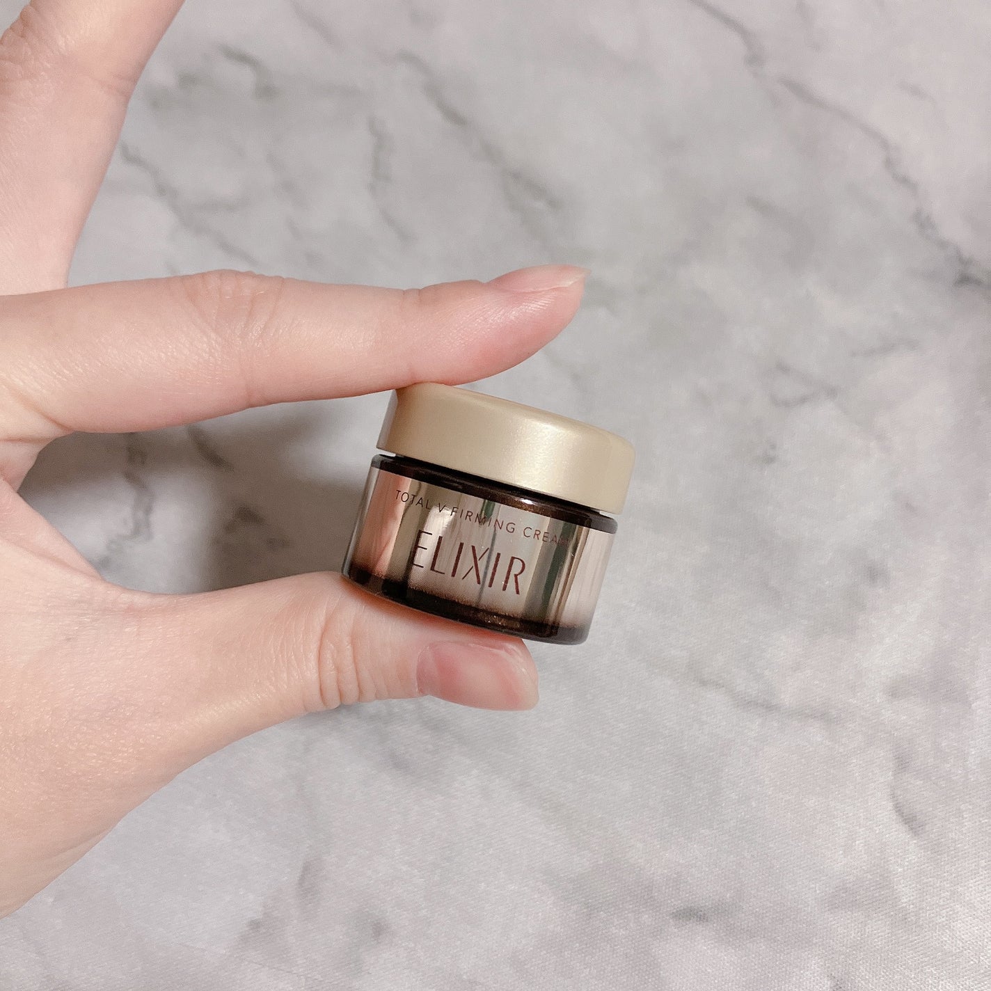 トータルV ファーミングクリーム/エリクシール/フェイスクリームを使ったクチコミ(5枚目)