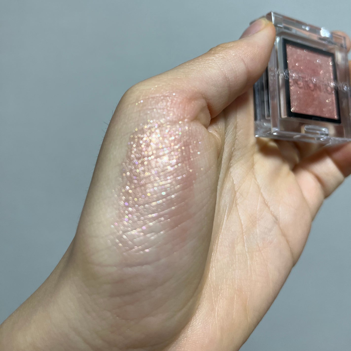 アディクション ザ アイシャドウ スパークル/ADDICTION/単色アイシャドウを使ったクチコミ(3枚目)