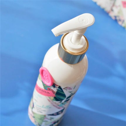 ハンドボディーローション ロザベラ/BELLADONNA BATH&BODY/ボディローションを使ったクチコミ(6枚目)