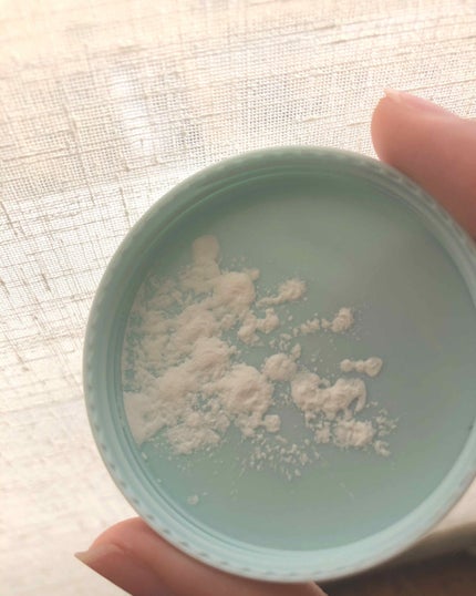 ノーセバム ミネラルパウダー/innisfree/ルースパウダーを使ったクチコミ(2枚目)