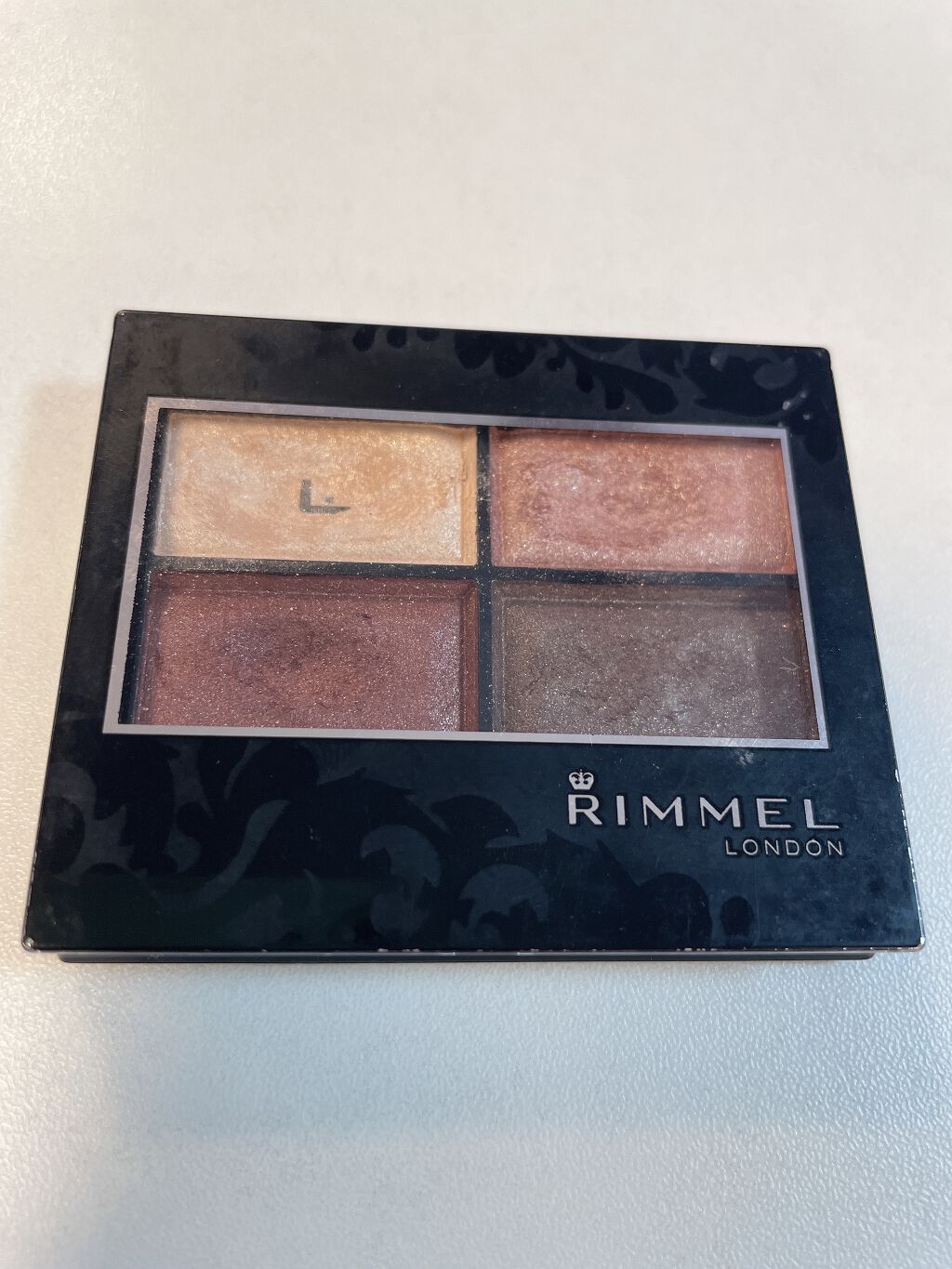ロイヤルヴィンテージ アイズ 009/リンメル ロンドン/アイシャドウパレットを使ったクチコミ（2枚目）