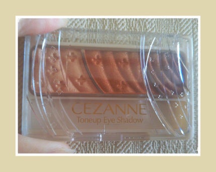 トーンアップアイシャドウ/CEZANNE/アイシャドウパレットを使ったクチコミ(1枚目)