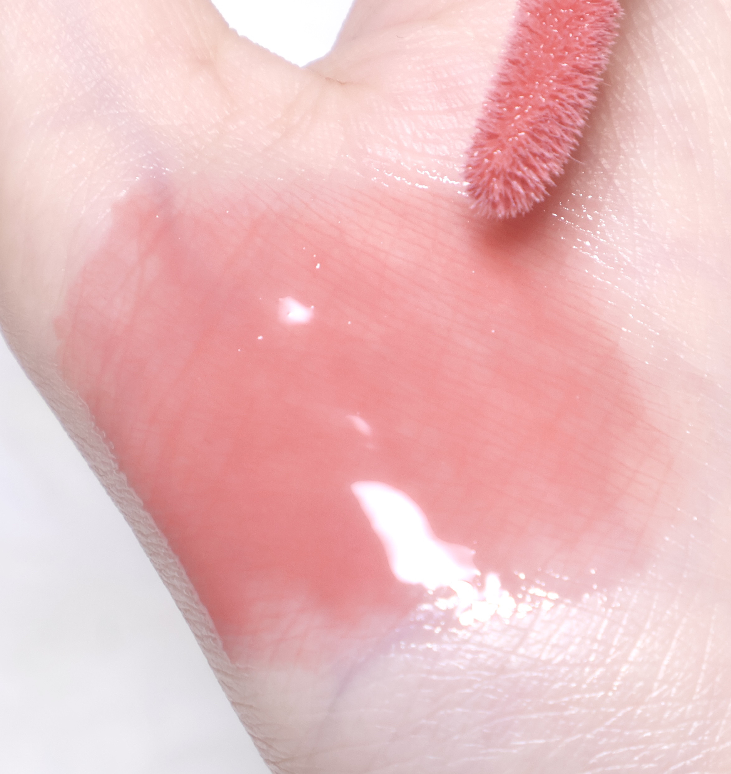 チュイリップグレイズ GZ02 ピグファーズ/BLACK ROUGE/リップグロスを使ったクチコミ（2枚目）