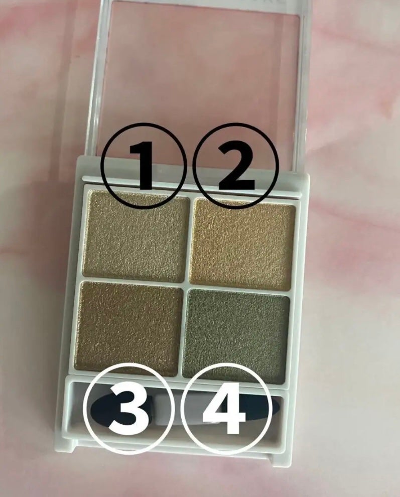 アイ カラー クォード/TOM FORD BEAUTY/アイシャドウパレットを使ったクチコミ(2枚目)