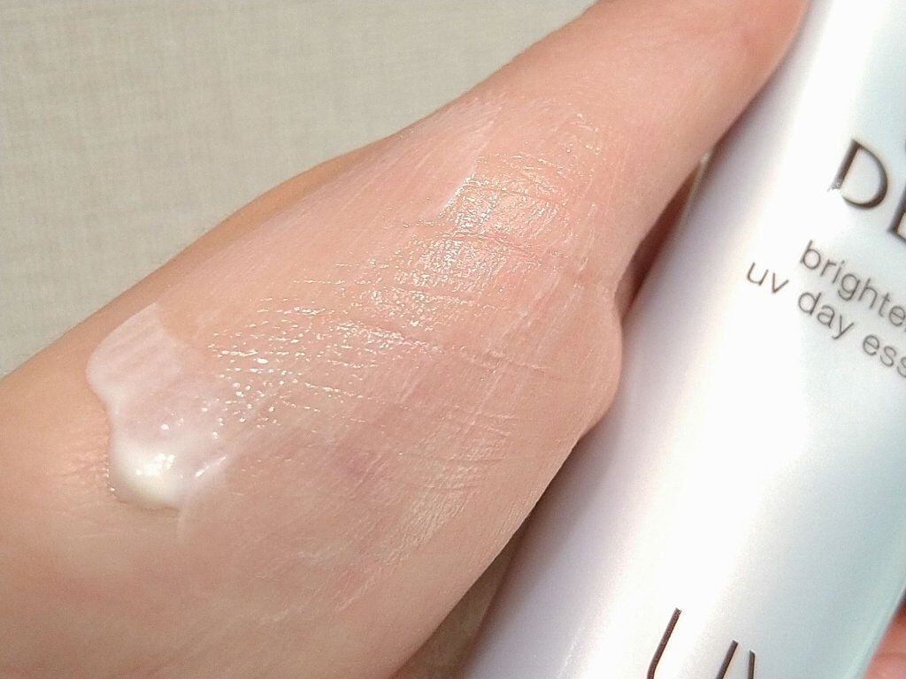 ブライトニングUVデイエッセンス/DEW/美容液を使ったクチコミ(3枚目)