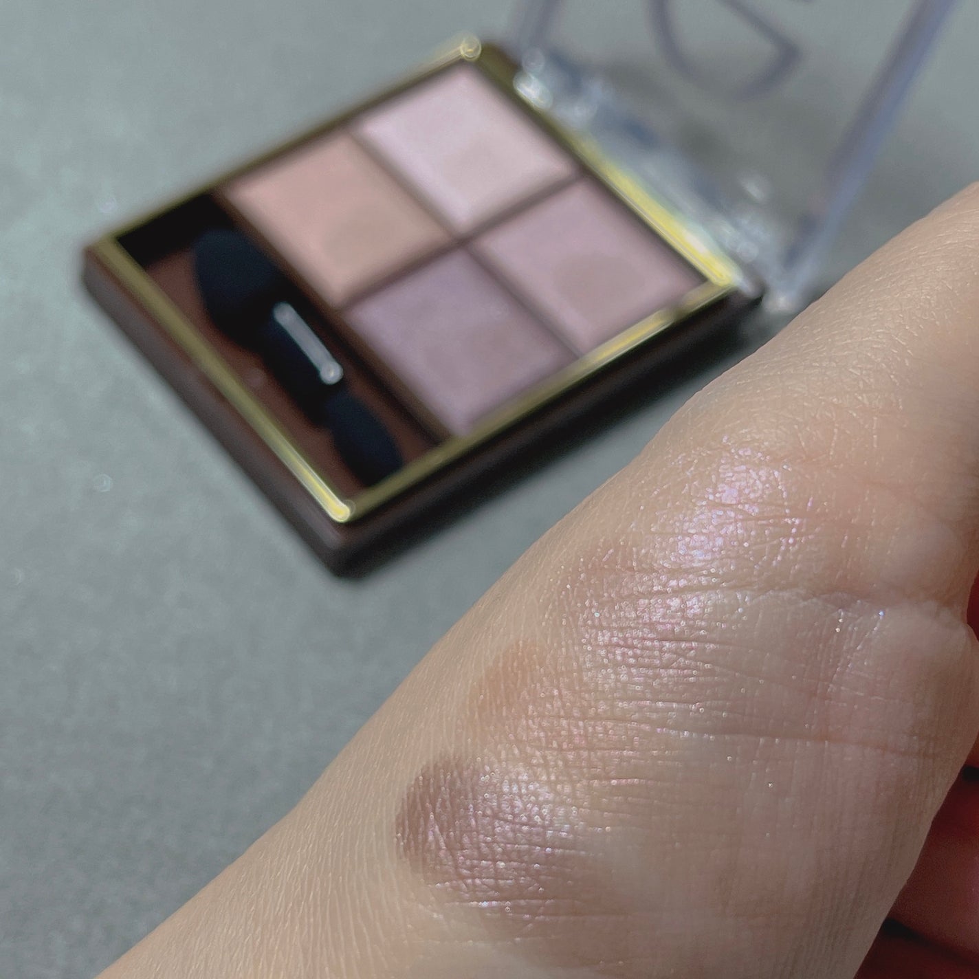 スキニーリッチシャドウ/excel/アイシャドウパレットを使ったクチコミ(4枚目)