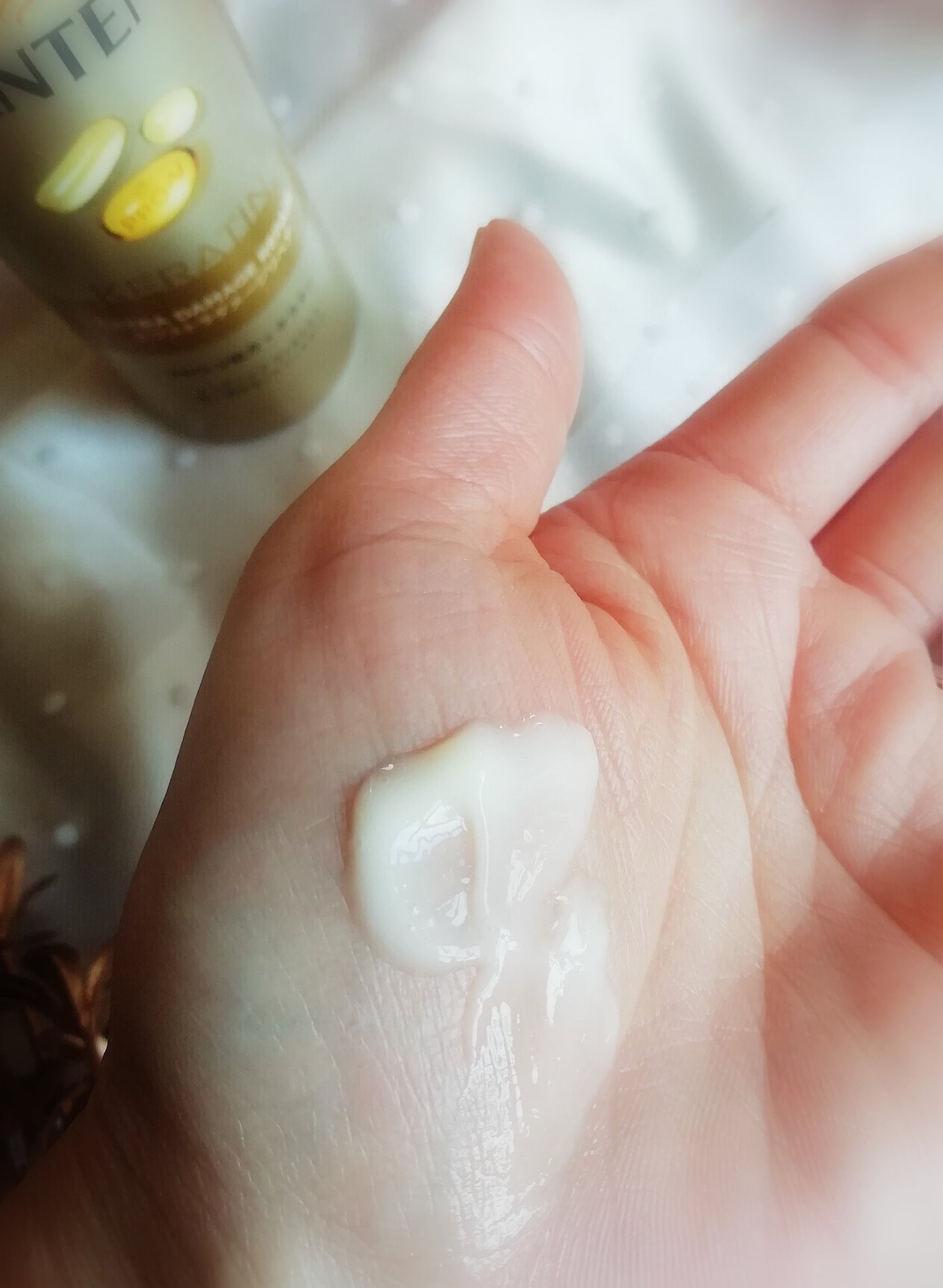 エクストラダメージリペア インテンシブ ヴィタミルク 洗い流さないトリートメント/パンテーン/アウトバストリートメントを使ったクチコミ(2枚目)