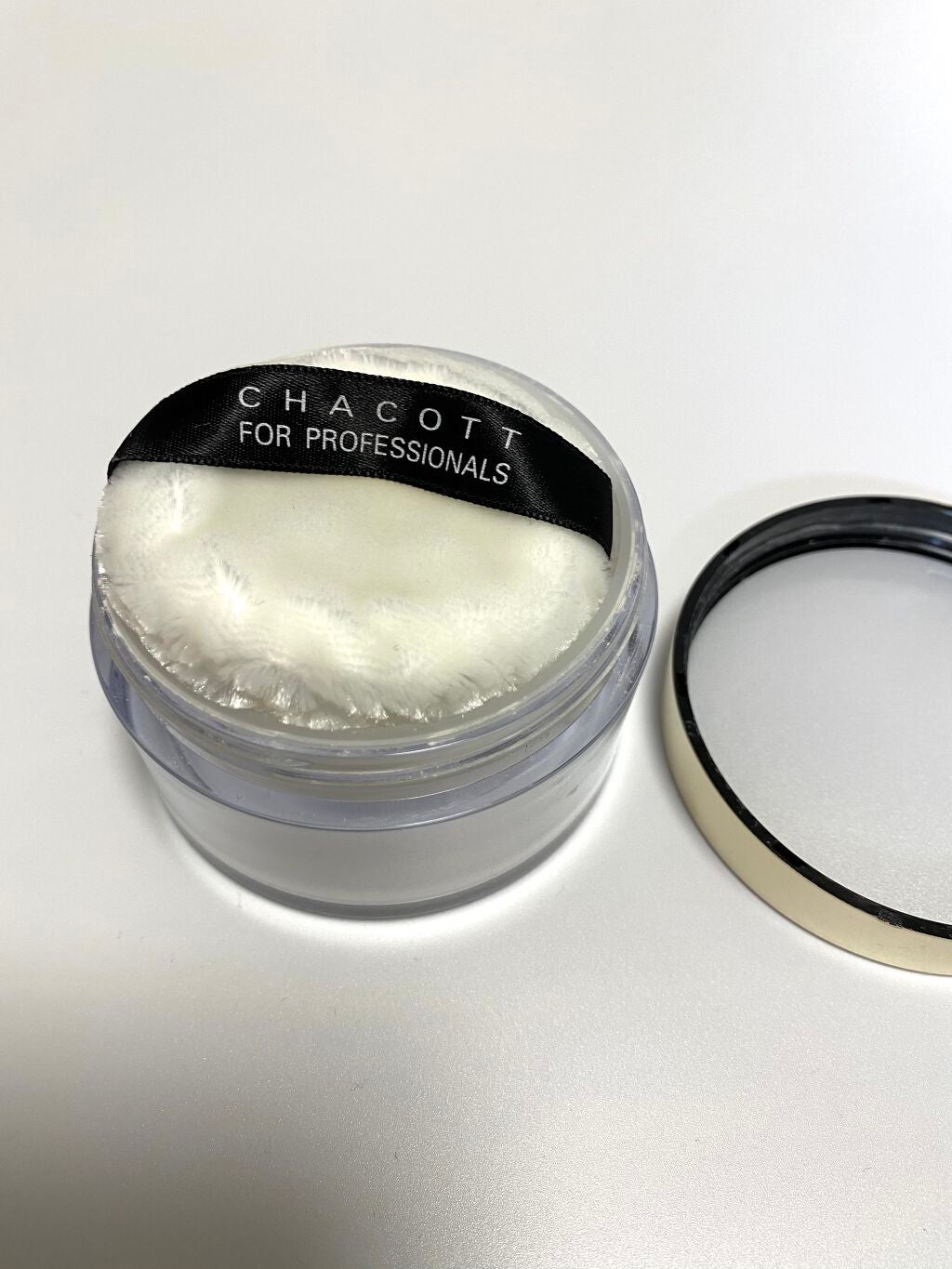 エンリッチングパウダー/チャコット・コスメティクス/ルースパウダーを使ったクチコミ(2枚目)