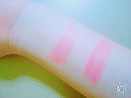 ラスティンググロスリップ/CEZANNE/口紅を使ったクチコミ(2枚目)