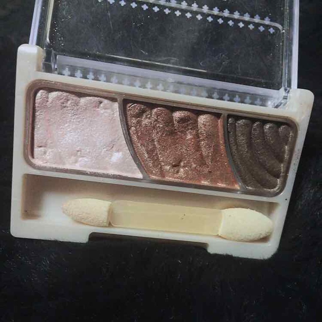 トーンアップアイシャドウ/CEZANNE/アイシャドウパレットを使ったクチコミ（2枚目）