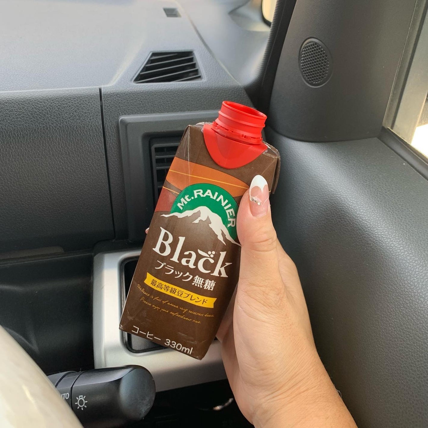 マウントレーニア ブラック無糖/森永乳業/ドリンクを使ったクチコミ(1枚目)