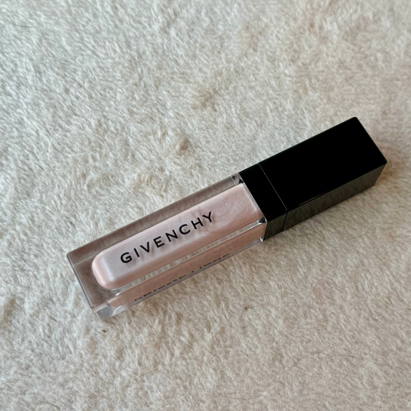 プリズム・リーブル・ スキンケアリング・ハイライター/GIVENCHY/リキッドハイライトを使ったクチコミ(2枚目)