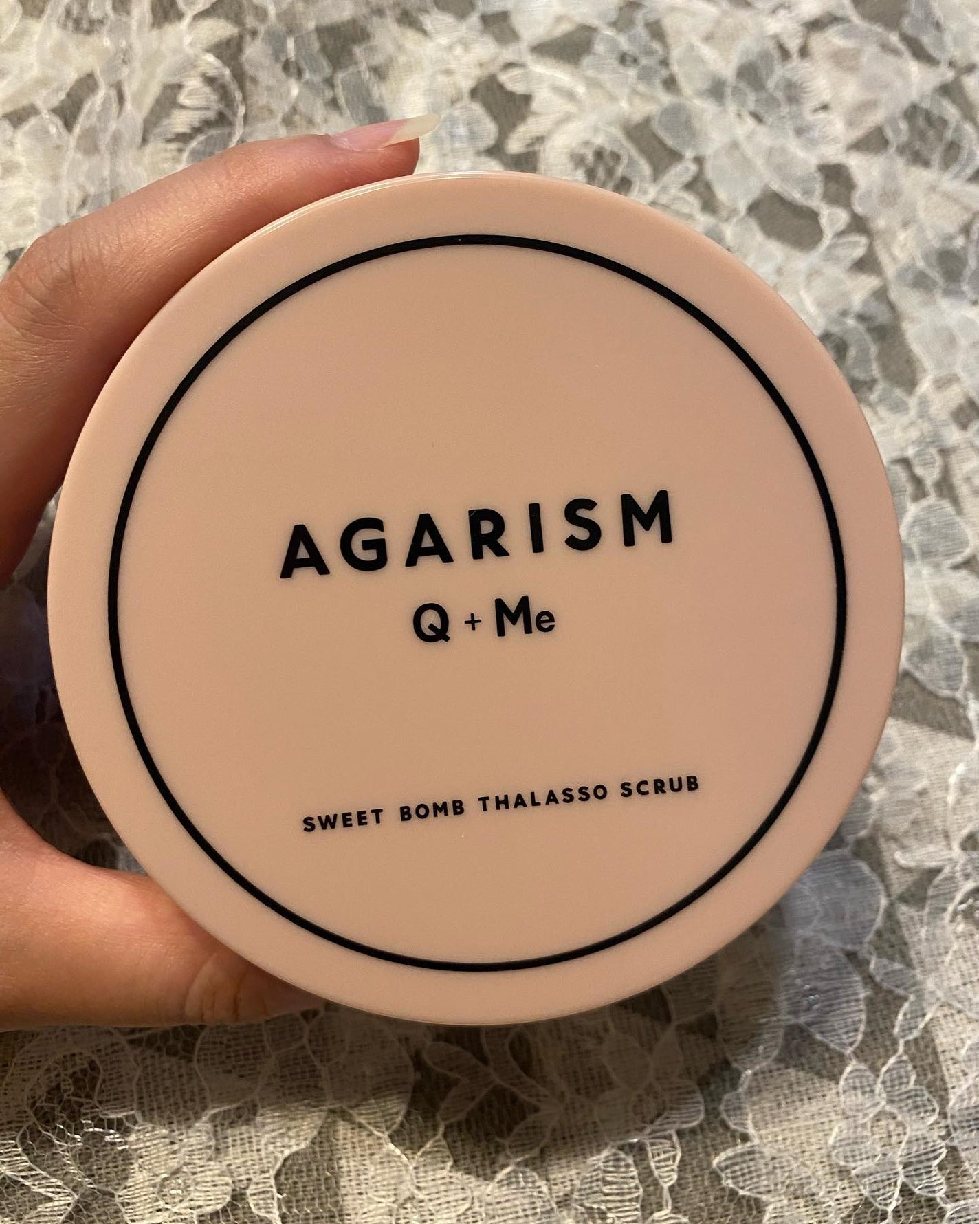 Q+Me スウィート ボム タラソ スクラブ/AGARISM/バスト・ヒップケアを使ったクチコミ(1枚目)