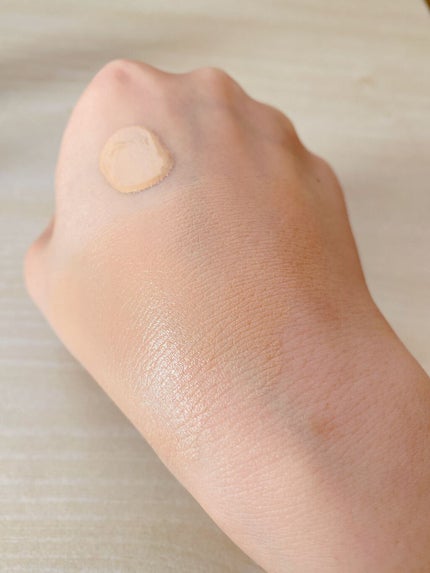 インテンシブ スキン セラム ファンデーション SPF40(PA++++)/BOBBI BROWN/リキッドファンデーションを使ったクチコミ(2枚目)