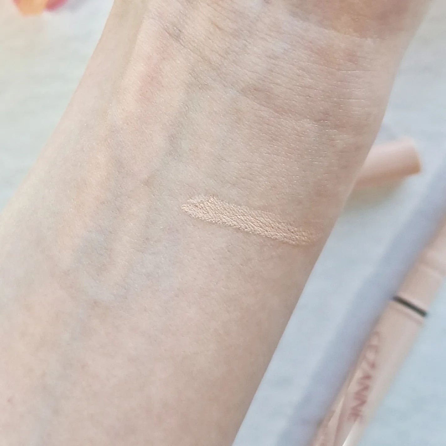 描くアイゾーンコンシーラー/CEZANNE/ペンシルコンシーラーを使ったクチコミ(5枚目)