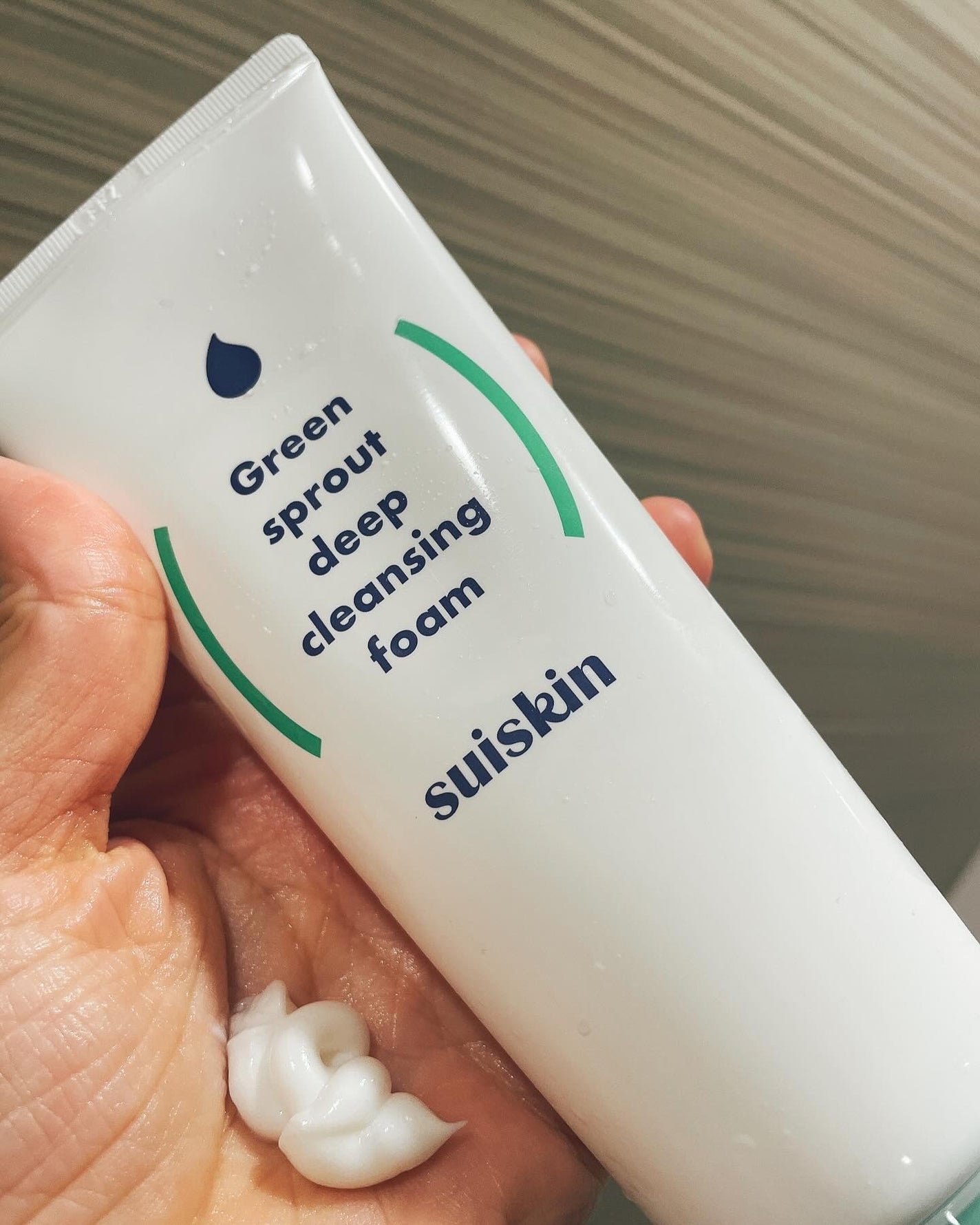 スイスキン 新芽ディープクレンジングフォーム/suiskin/洗顔フォームを使ったクチコミ(1枚目)