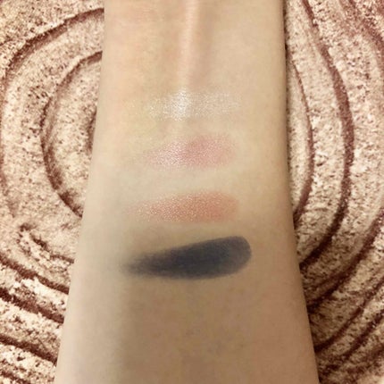 デザイニング カラー アイズ/SUQQU/アイシャドウパレットを使ったクチコミ(2枚目)