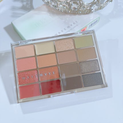 ソフトブラーリングアイパレット/wakemake/アイシャドウパレットを使ったクチコミ(9枚目)