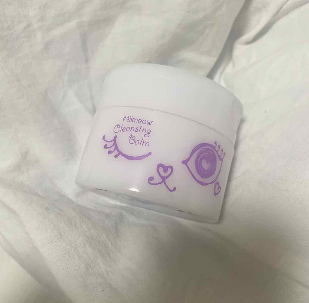 ⌇ cleansing.
@miimeow_official
これ1つで5役(クレンジング、洗顔、美容液、スキンケア、マッサージ)の
W洗顔不要のミラクルクレンジングバーム(ृ •́௰•̀ ृ　)ु
ジェラート状のバームを肌に乗せるとお肌の
