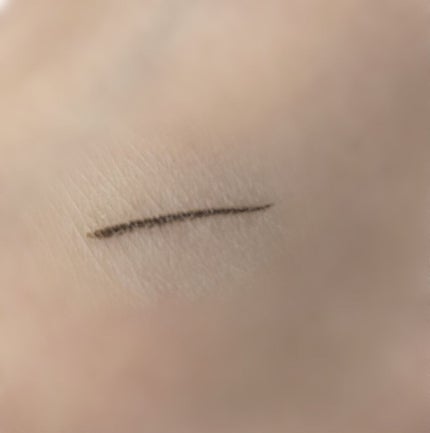 EYE OPENING LINER/UZU BY FLOWFUSHI/リキッドアイライナーを使ったクチコミ(3枚目)