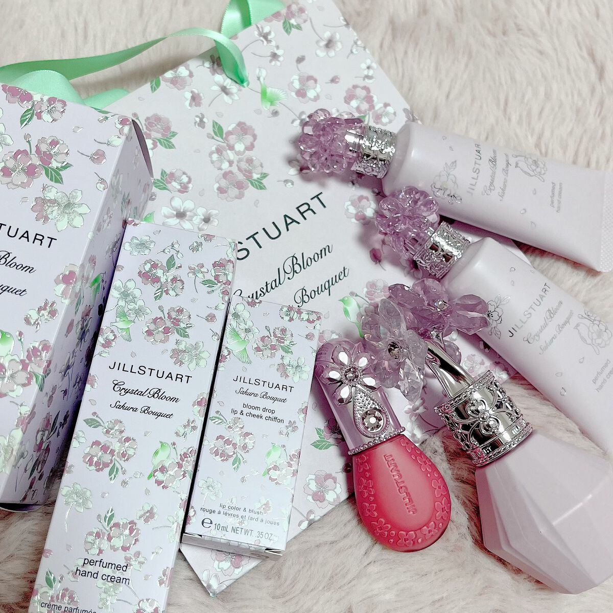 ジルスチュアート ブルームドロップ リップ＆チーク シフォン 103 sakura blush<サクラブーケ>（限定）/JILL STUART/リキッドチークを使ったクチコミ（1枚目）