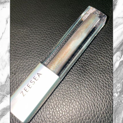 ダイヤモンドシリーズ 星空リキッドアイシャドウ/ZEESEA/リキッドアイシャドウを使ったクチコミ(1枚目)