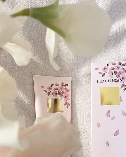 ボムバストクリーム リッチ/PEACH JOHN/バスト・ヒップケアを使ったクチコミ(2枚目)