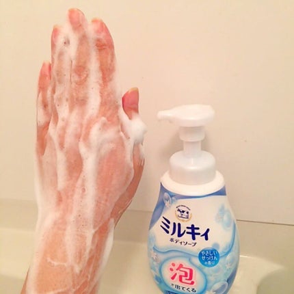泡で出てくる ミルキィボディソープ やさしいせっけんの香り/ミルキィ/ボディソープを使ったクチコミ(6枚目)