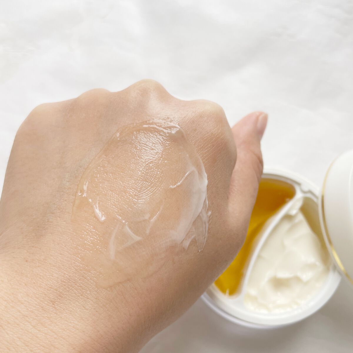 ホワイトトリュフダブルセラムアンドクリーム/ダルバ/フェイスクリームを使ったクチコミ(5枚目)