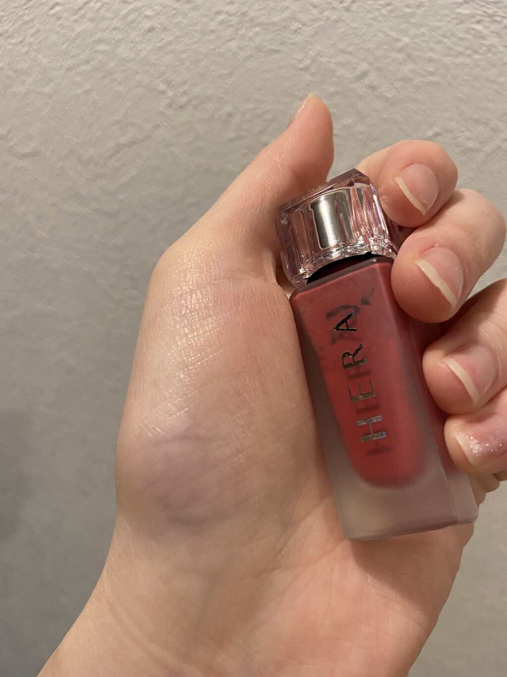 センシュアルフレッシュヌードティント #113 Jubilee/HERA/リップグロスを使ったクチコミ（3枚目）