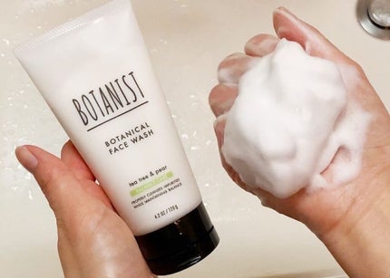 ボタニカルフェイスウォッシュ バランスケア/BOTANIST/洗顔フォームを使ったクチコミ(5枚目)