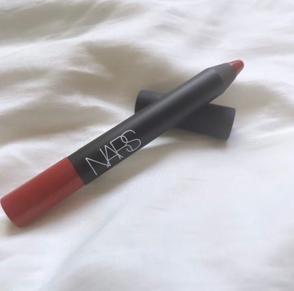 NARS ベルベットマットリップペンシル 2498 タンローズ
