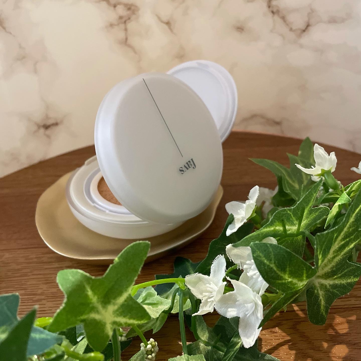 カーミンググロウアップクッションファンデーション/favs/リキッドファンデーションを使ったクチコミ（1枚目）