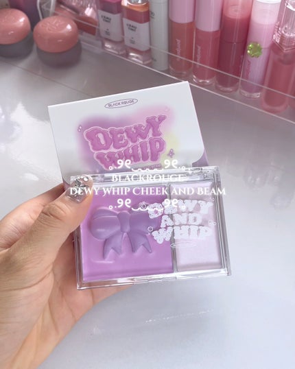 デューイホイップチーク&ビーム/BLACK ROUGE/パウダーチークを使ったクチコミ(4枚目)