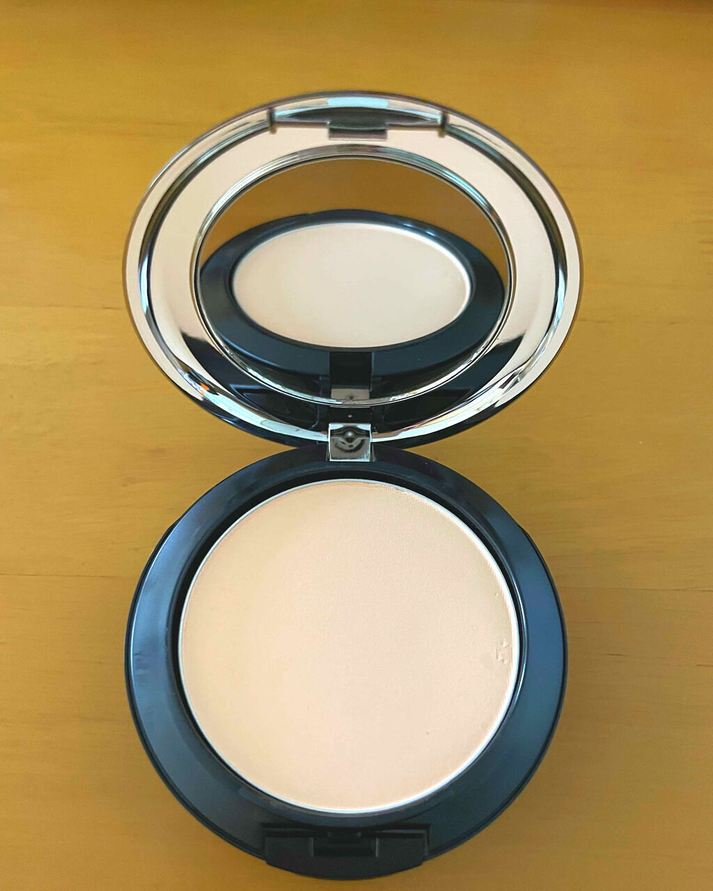 スタジオ パーフェクト SPF15 ファンデーション コンパクト/M・A・C/プレストパウダーを使ったクチコミ（2枚目）