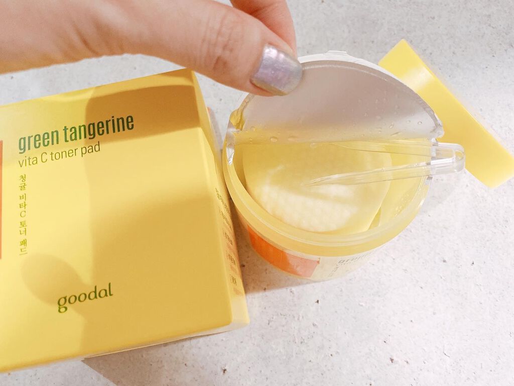 グリーンタンジェリン ビタCダークスポットケアパッド/goodal/トナーパッドを使ったクチコミ（2枚目）