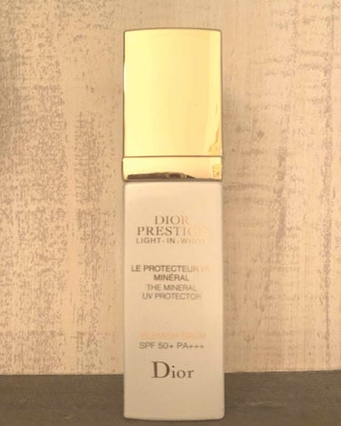 プレステージ ホワイト ル プロテクター ルミエール ＵＶ/Dior/日焼け止め・UVケアを使ったクチコミ（1枚目）