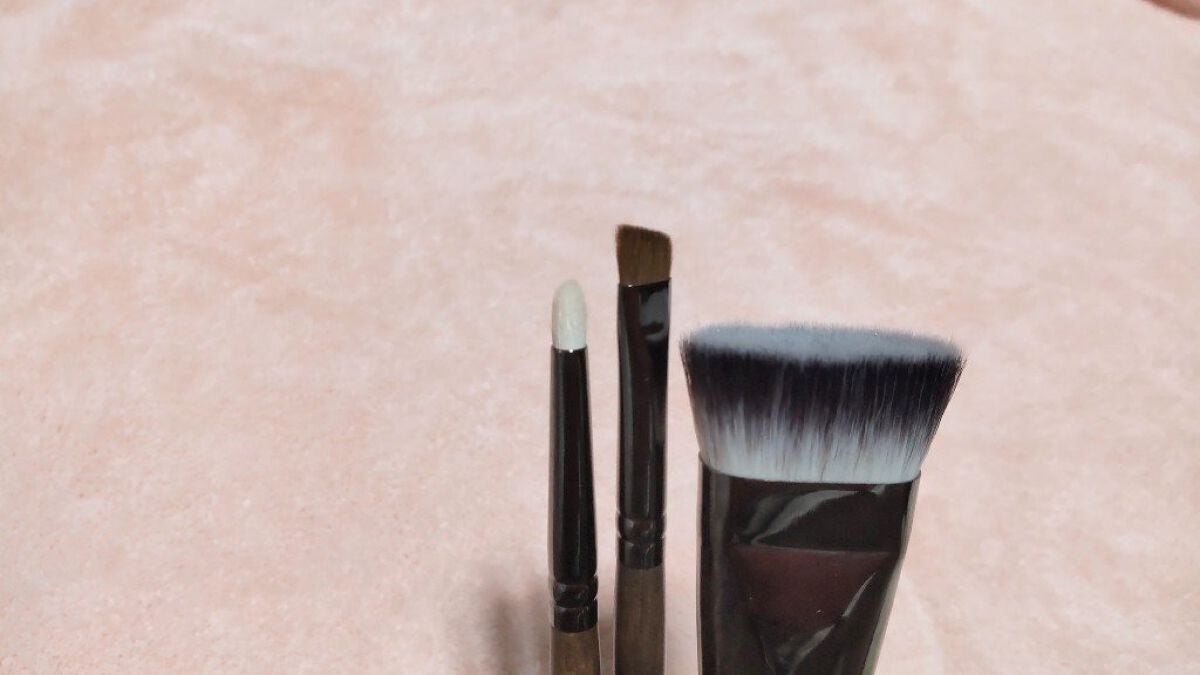 Ebony 10/Ancci brush/メイクブラシを使ったクチコミ(3枚目)