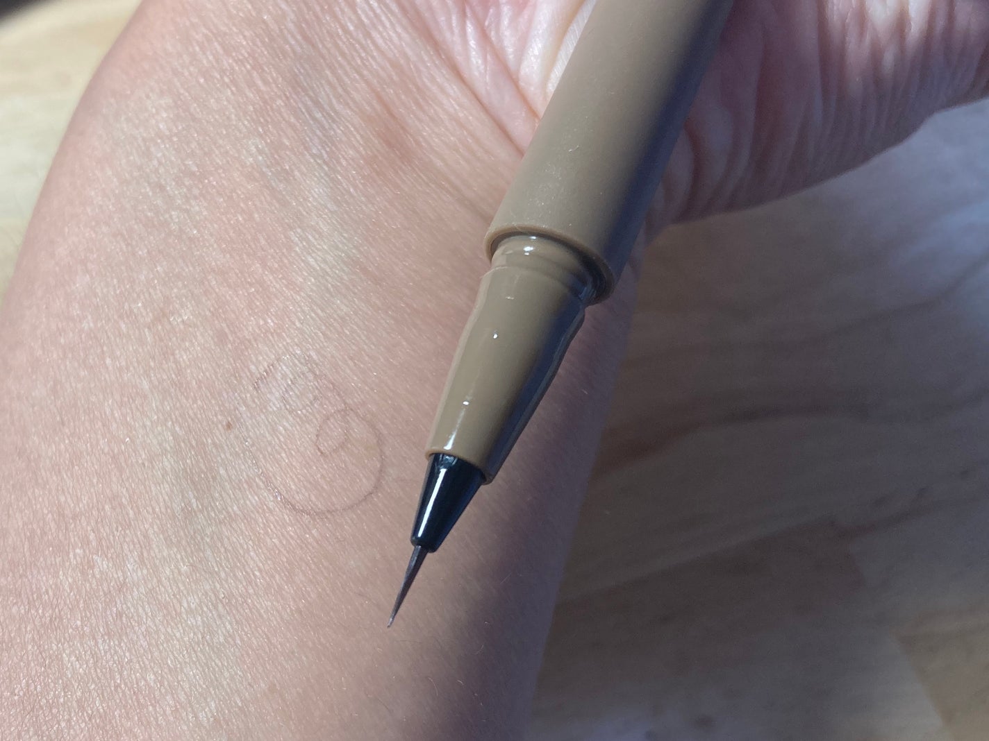 エテュセ アイエディション(スキニーブロウライナー)/ettusais/リキッドアイブロウを使ったクチコミ(2枚目)