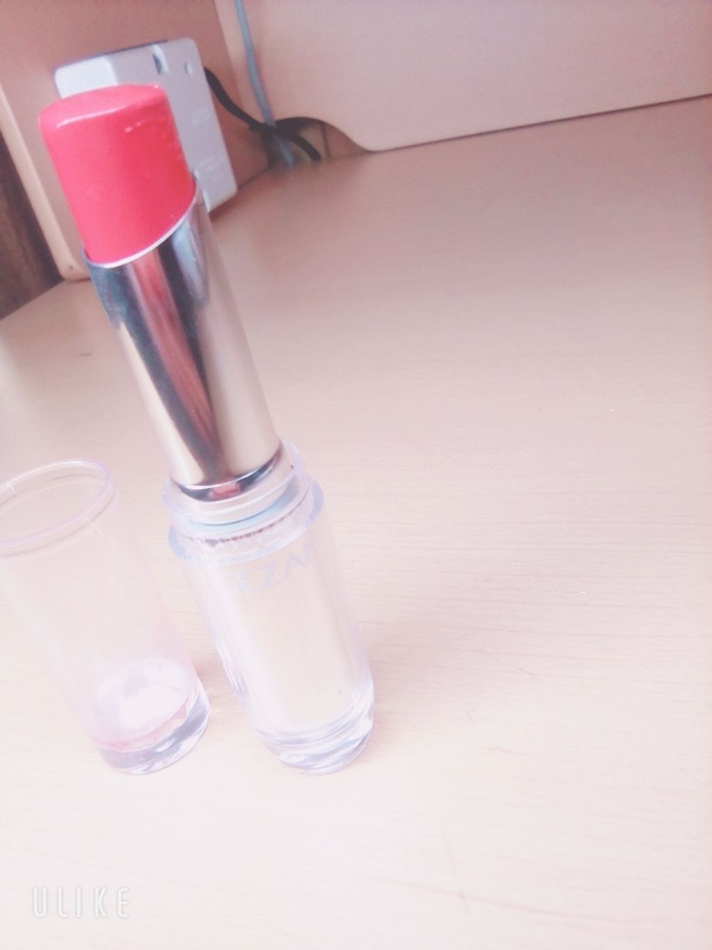 ラスティンググロスリップ/CEZANNE/口紅を使ったクチコミ（2枚目）