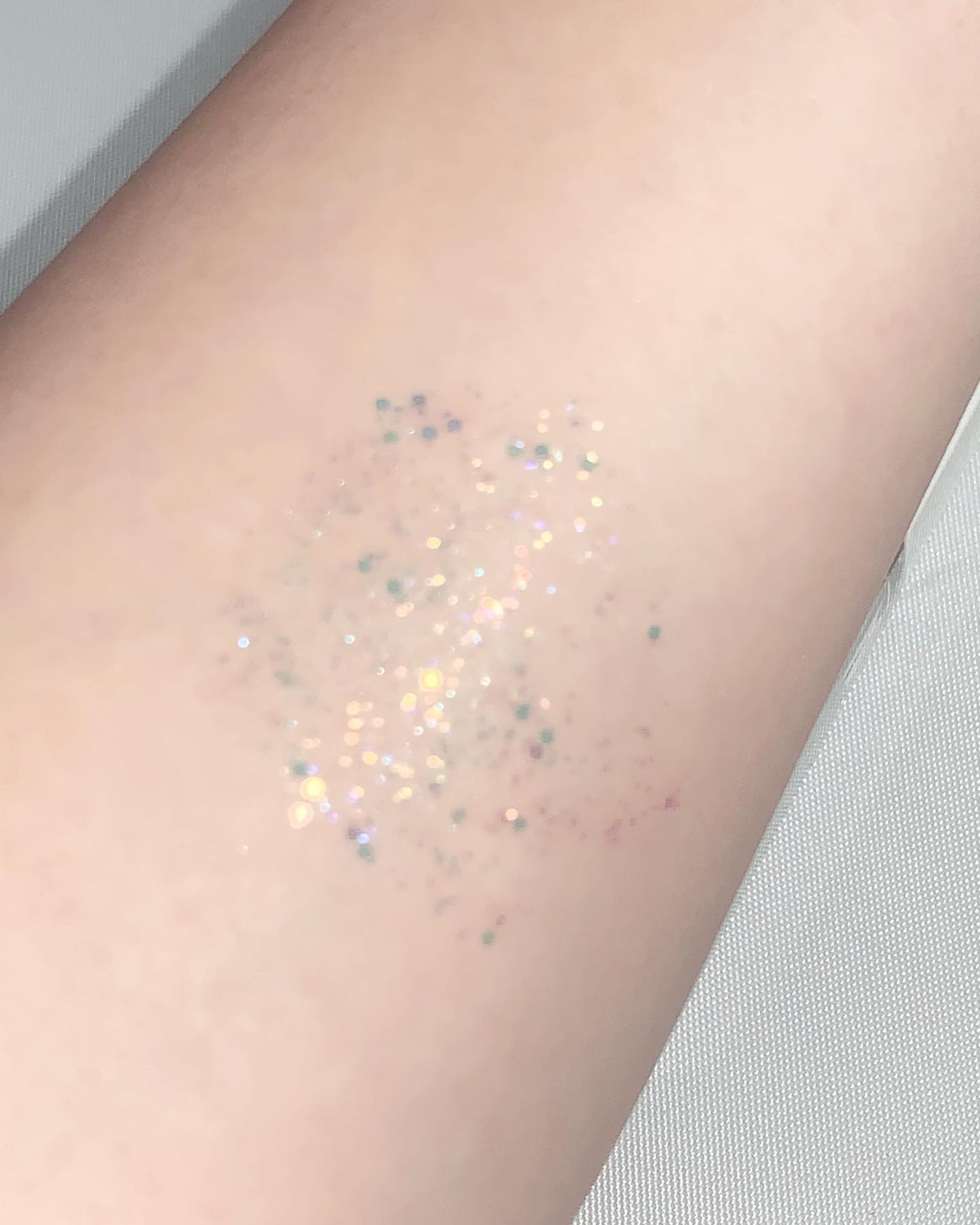 アイドルプリズムグリッター/chee shu/グリッターを使ったクチコミ(4枚目)