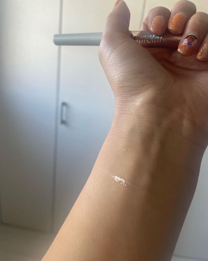 グリッター イルミネーションライナー R/CipiCipi/リキッドアイライナーを使ったクチコミ(3枚目)